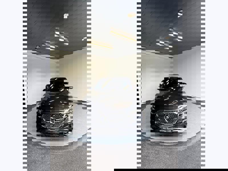 Image Mercedes-Benz CLASSE E BERLINE 220 d AMG Line  